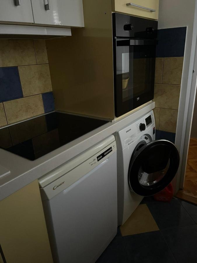 Lola Home Карловац Екстериор снимка